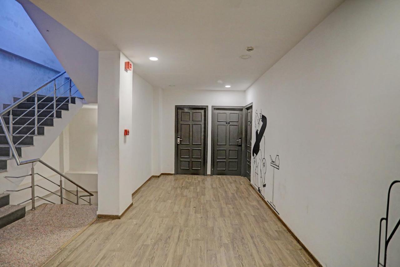 Hotel Admire Inn "Near Atal Chowk, Sector 15, Vasundhara" กาเซียบัด ภายนอก รูปภาพ